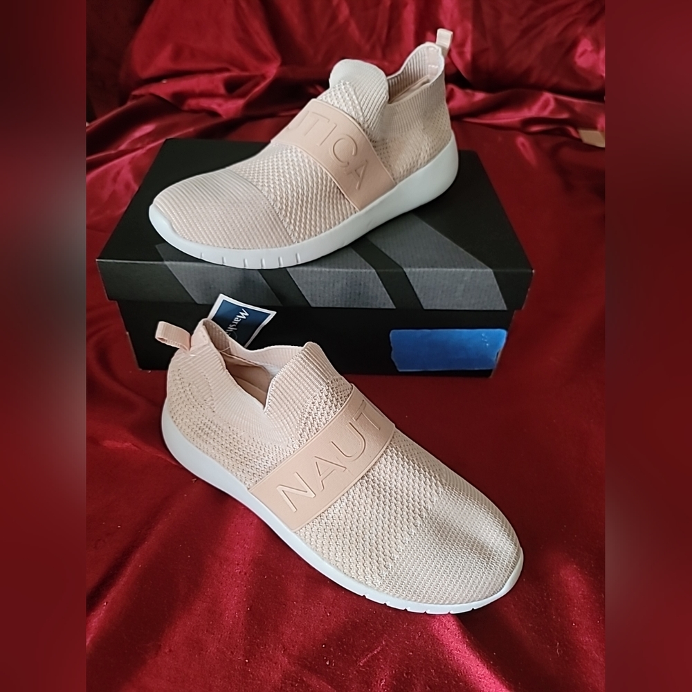 Nautica  Slip On Pink Shoes Size  10 pow323132New no signs of wear Check